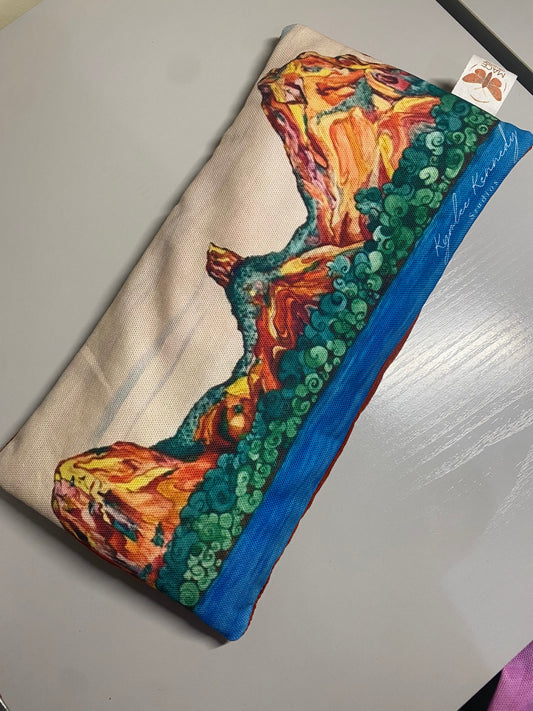 Glass House Mountains - Lupin Pack